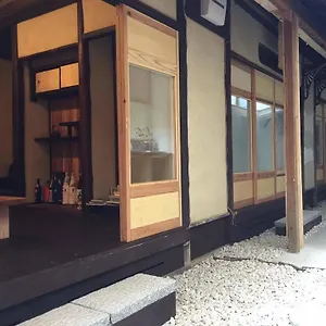 Style Small Iru Guest house