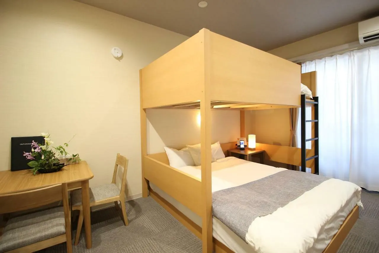 Akari Higashiyama Nijo Aparthotel Kyoto 3*,  Japan